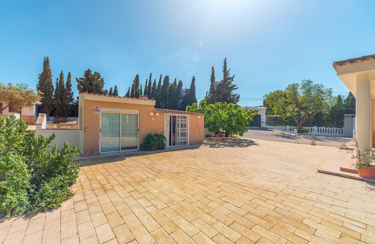 Resale - Villa - San Vicente del Raspeig