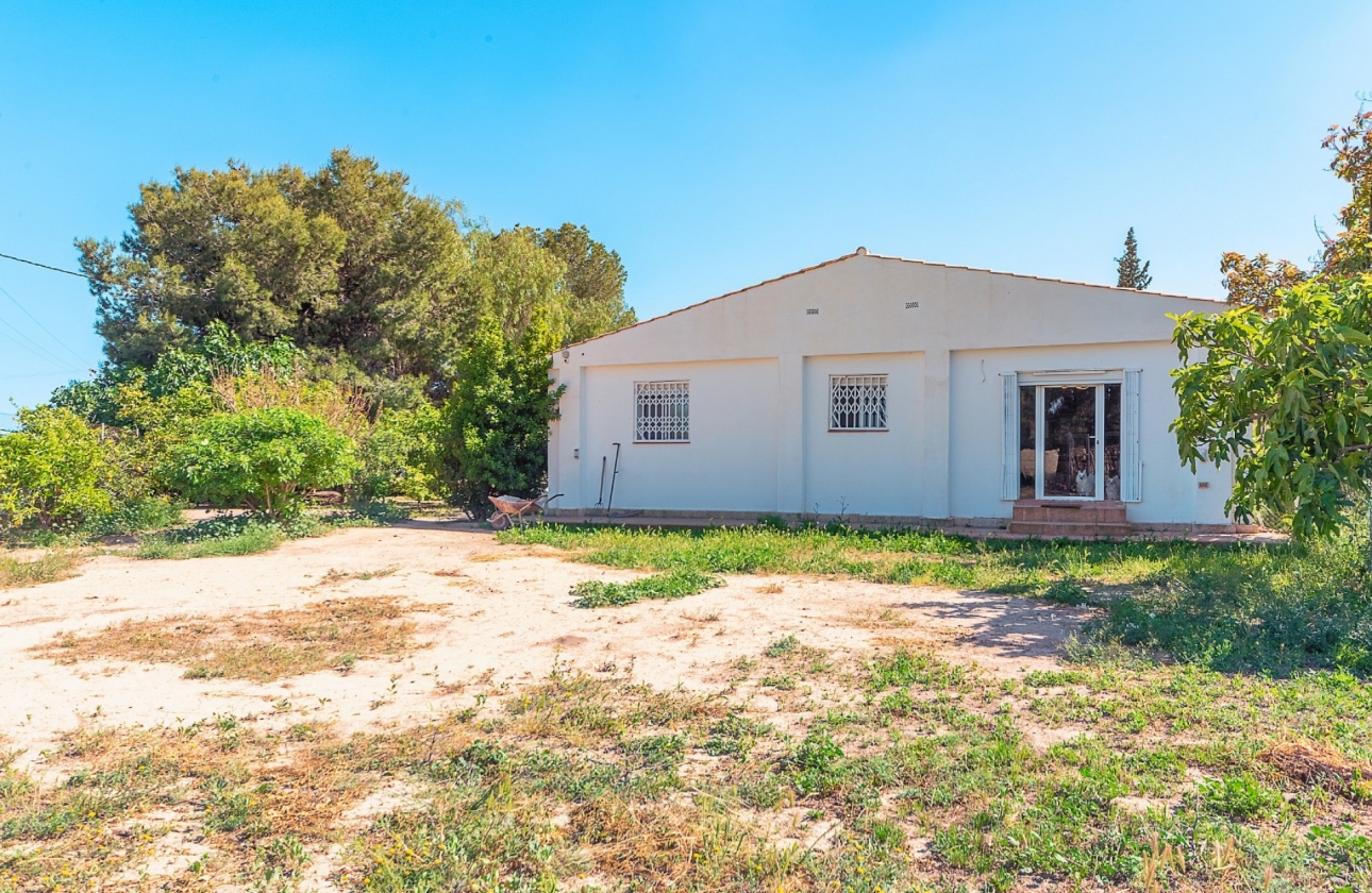 Resale - Villa - San Vicente del Raspeig