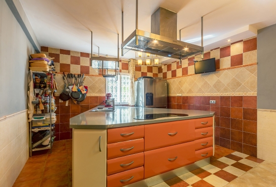 Resale - Villa - San Vicente del Raspeig