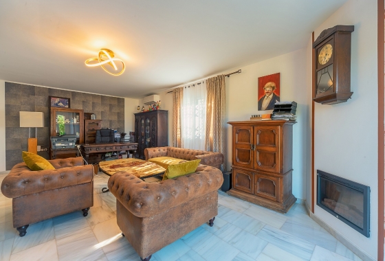 Resale - Villa - San Vicente del Raspeig