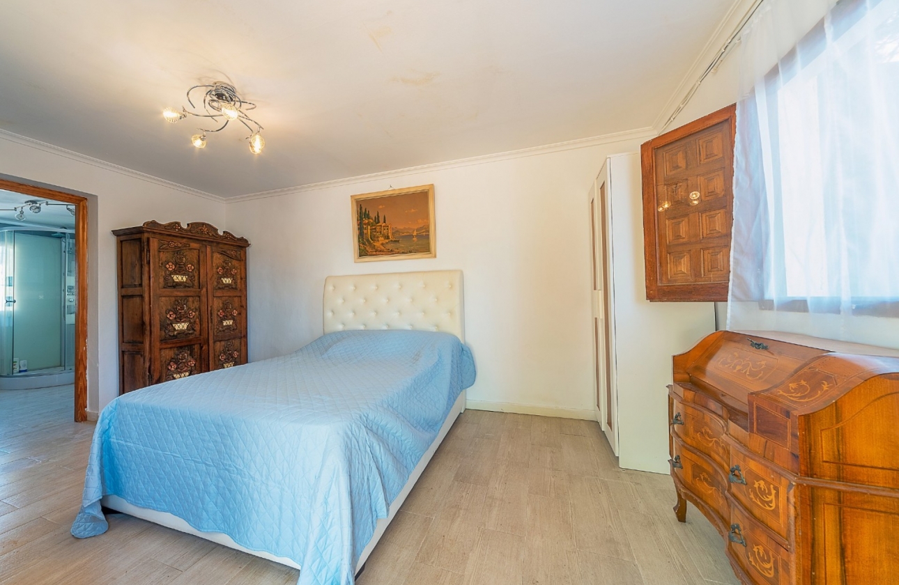 Resale - Villa - San Vicente del Raspeig