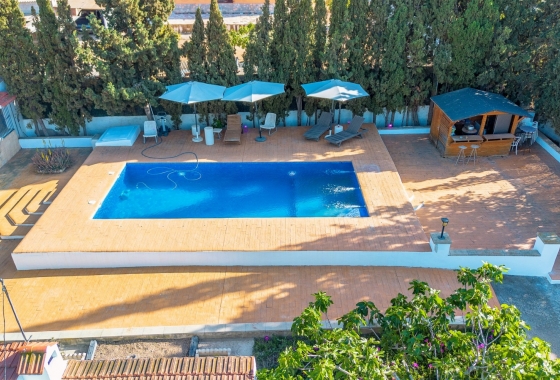 Resale - Villa - San Vicente del Raspeig