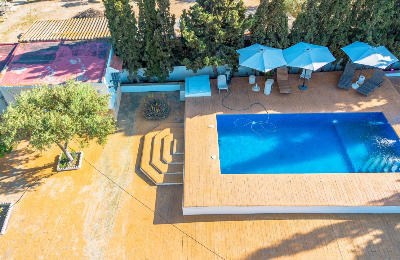 Resale - Villa - San Vicente del Raspeig