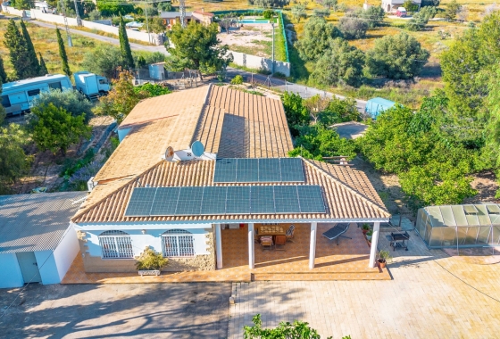 Resale - Villa - San Vicente del Raspeig
