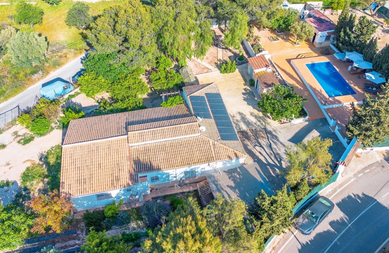 Resale - Villa - San Vicente del Raspeig