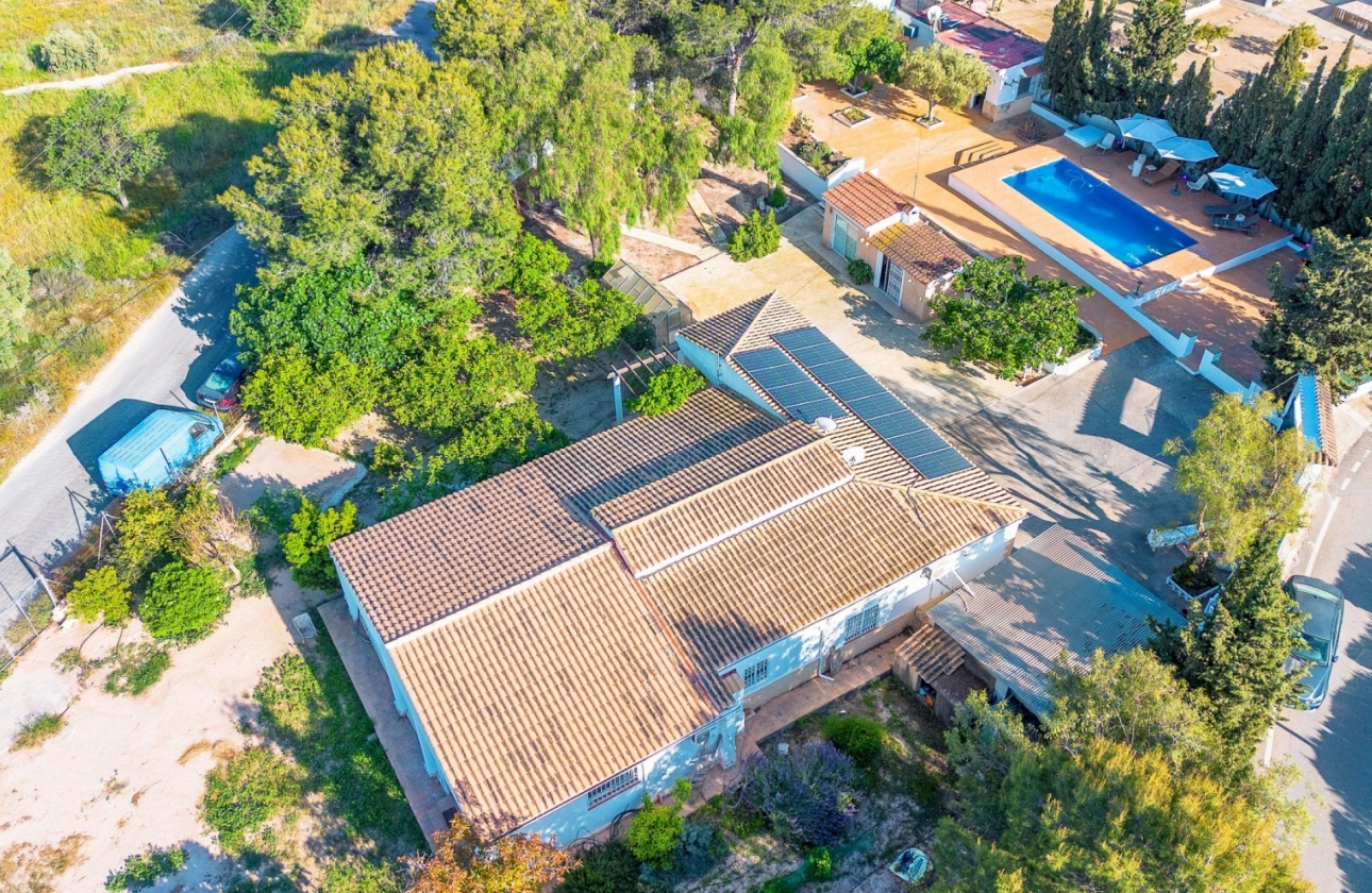 Resale - Villa - San Vicente del Raspeig