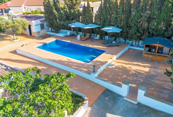 Resale - Villa - San Vicente del Raspeig
