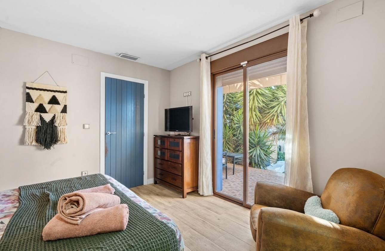 Reventa - Villa - Santa Pola - Calle dEncarnita Alonso 12