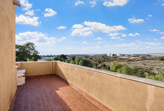 Reventa - Villa - Santa Pola - Calle dEncarnita Alonso 12