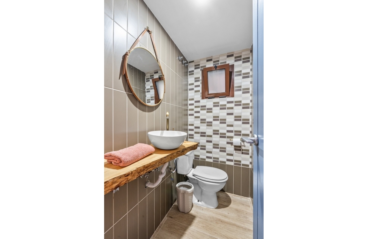 Reventa - Villa - Santa Pola - Calle dEncarnita Alonso 12