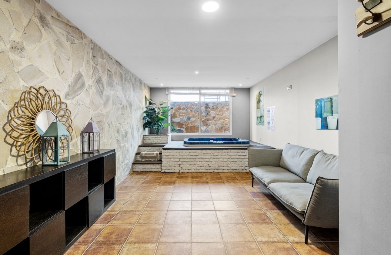Reventa - Villa - Santa Pola - Calle dEncarnita Alonso 12