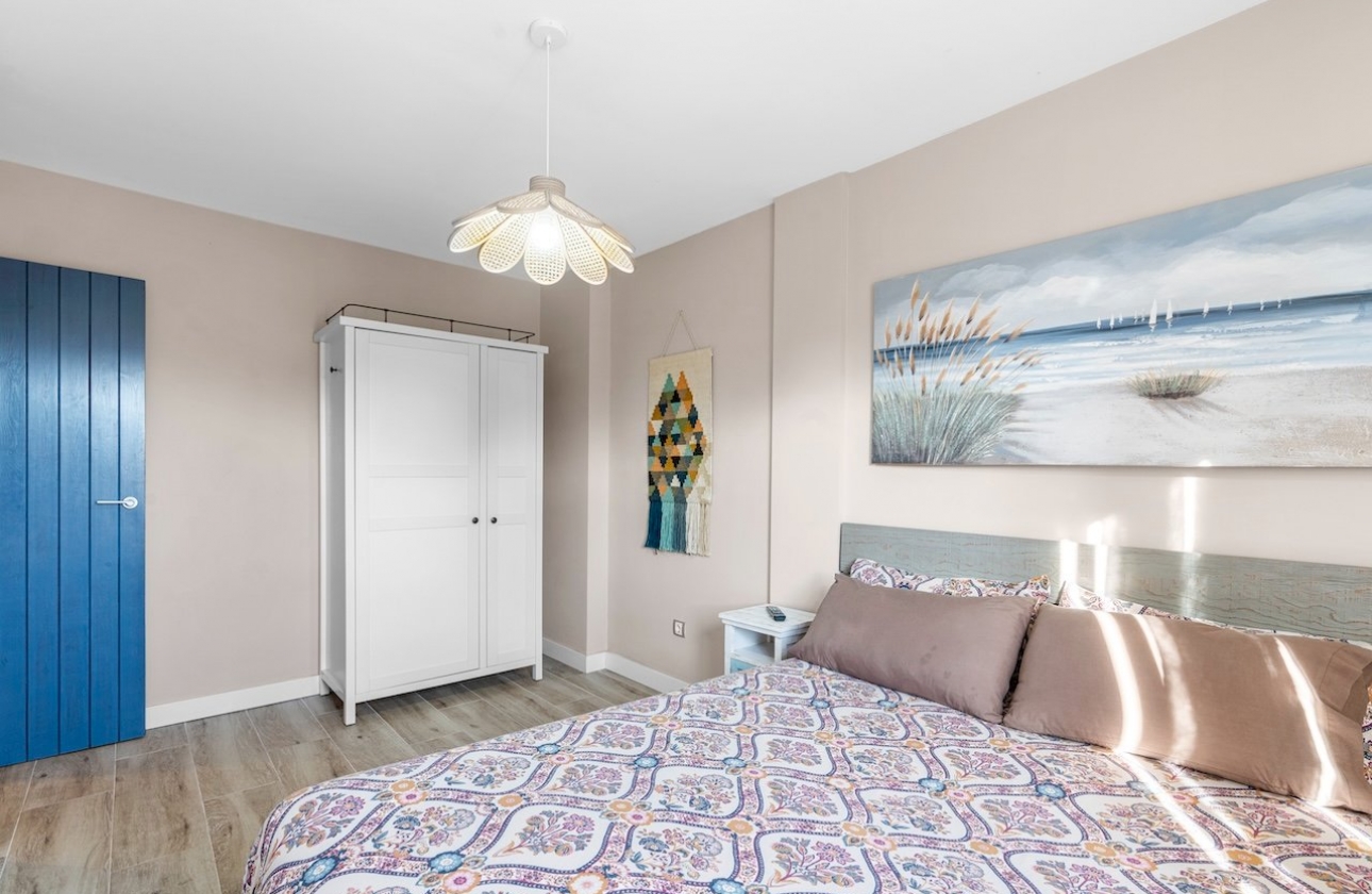 Reventa - Villa - Santa Pola - Calle dEncarnita Alonso 12
