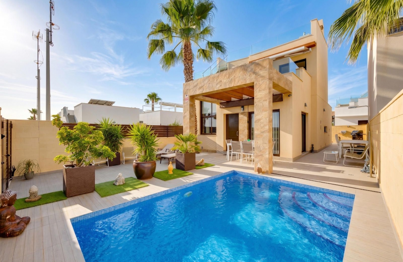 Resale - Villa - Rojales