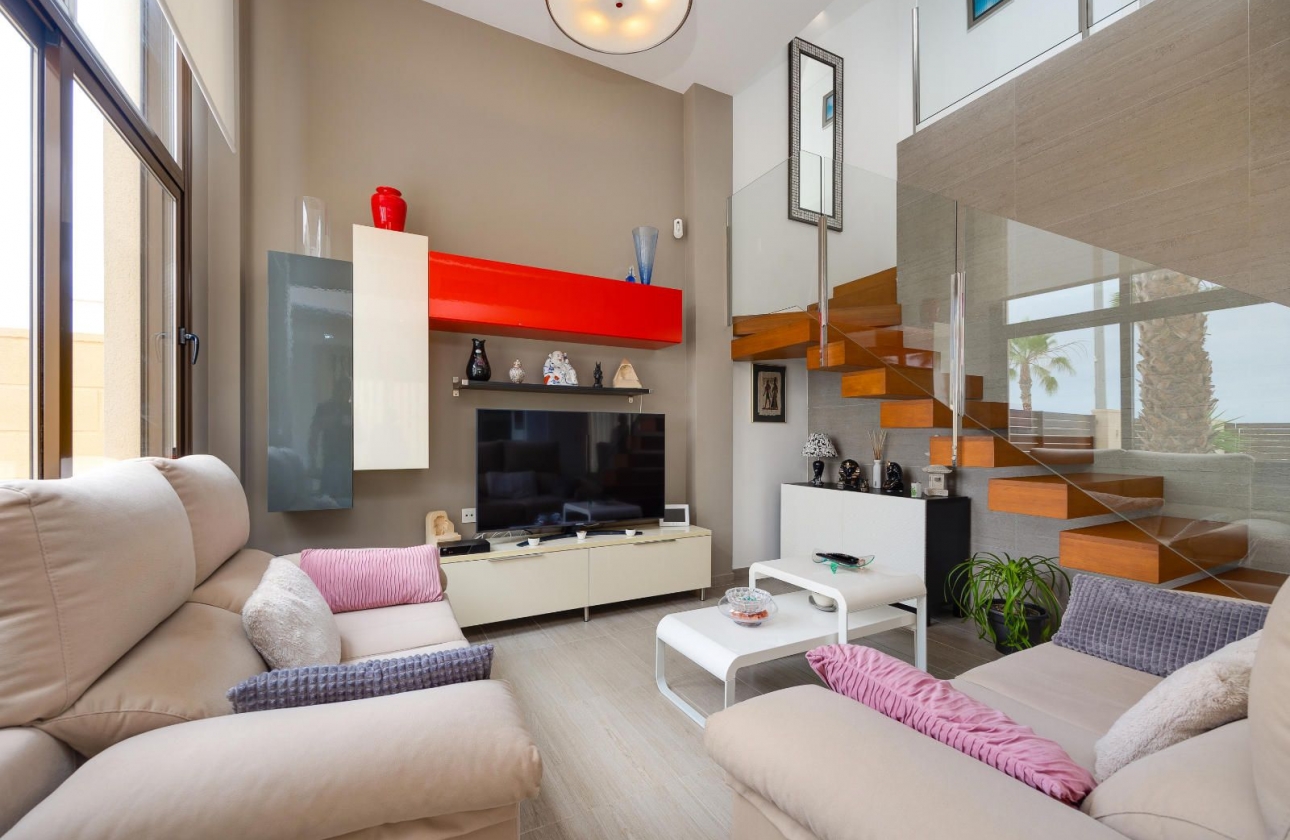 Resale - Villa - Rojales