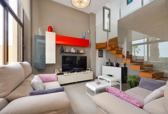 Resale - Villa - Rojales