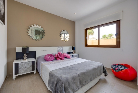 Resale - Villa - Rojales