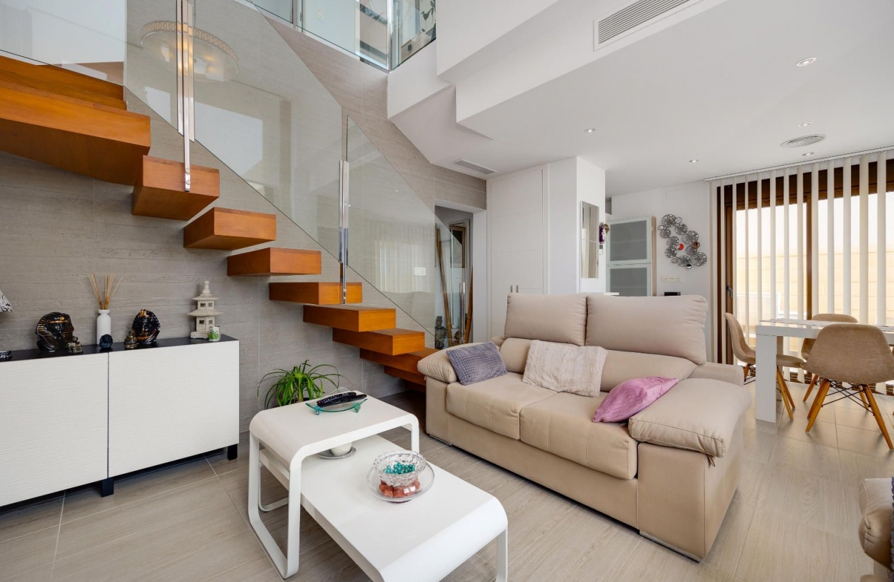 Resale - Villa - Rojales