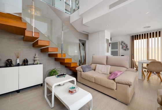 Resale - Villa - Rojales