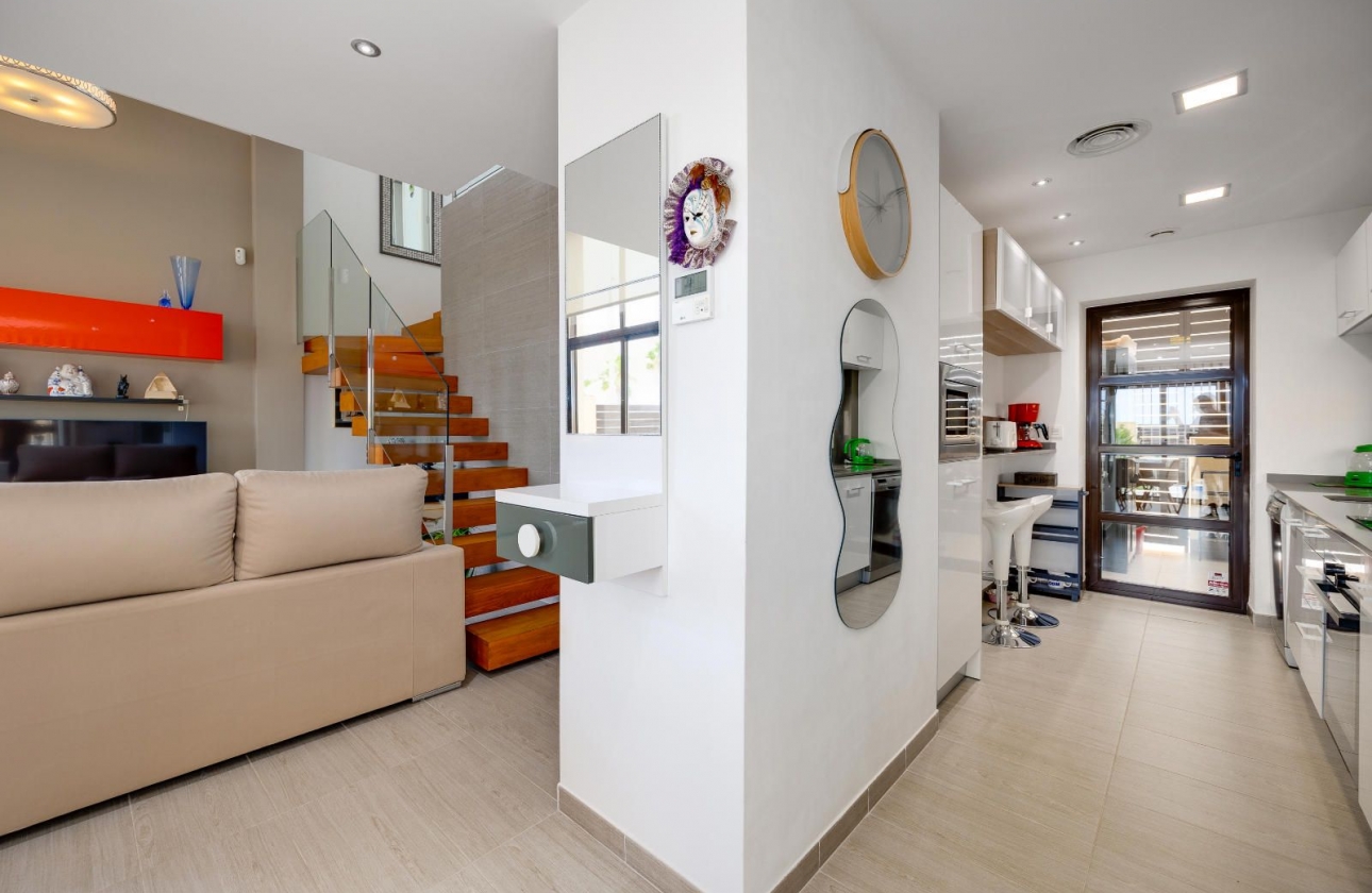 Resale - Villa - Rojales