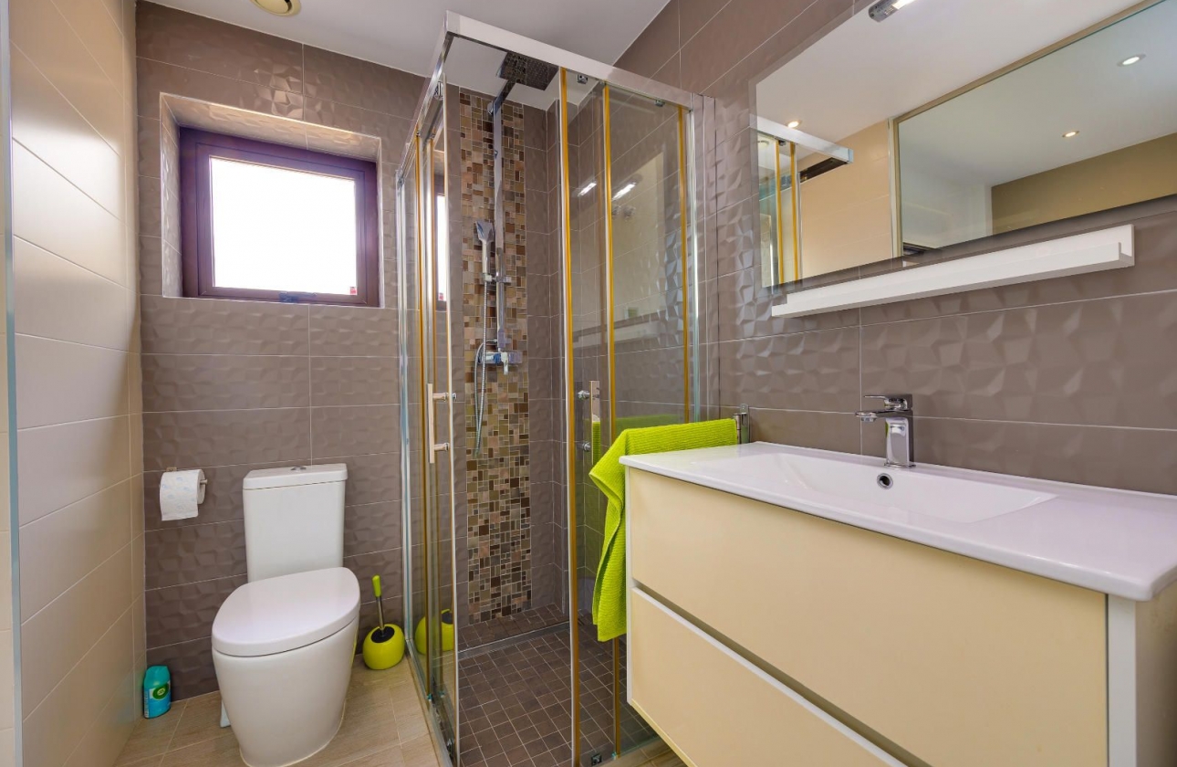 Resale - Villa - Rojales