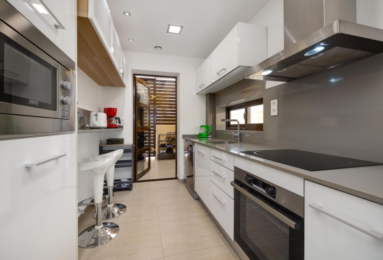 Resale - Villa - Rojales