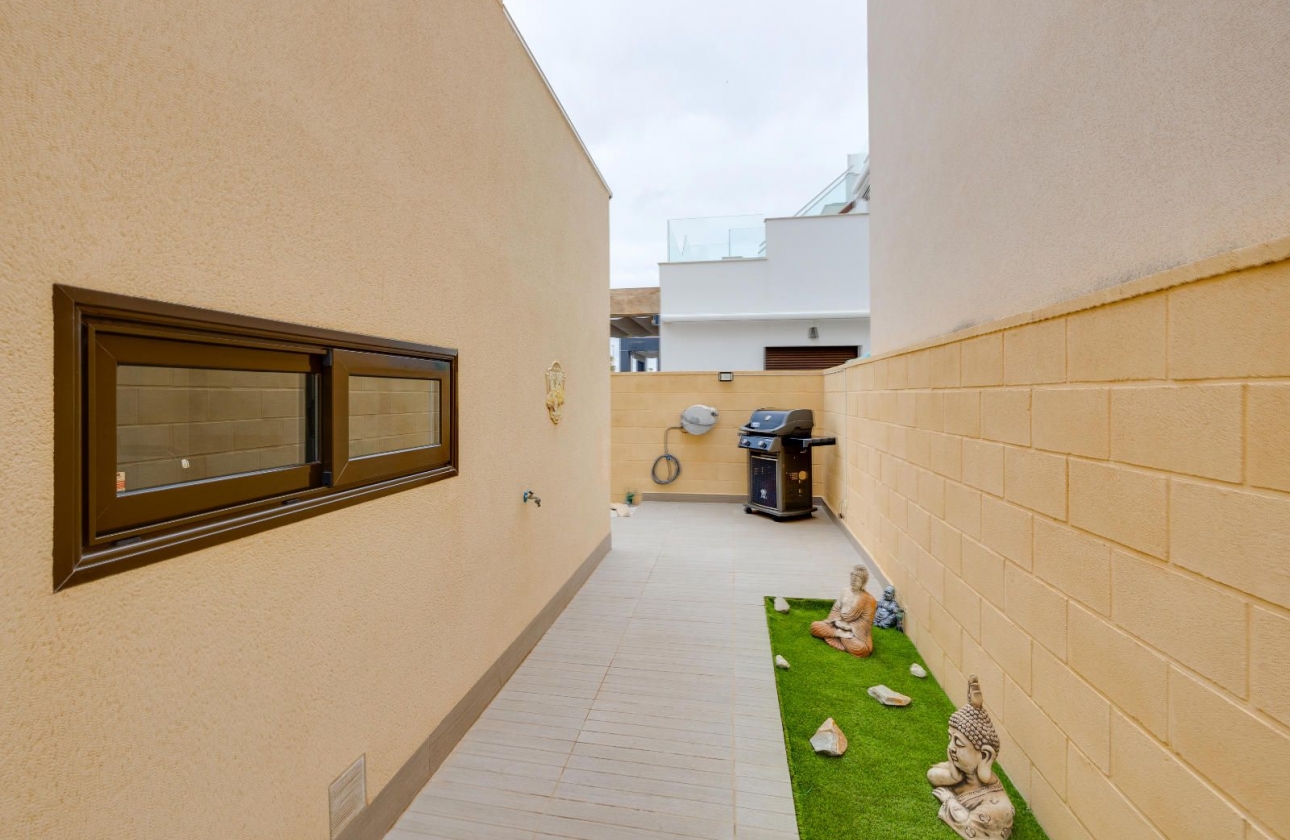 Resale - Villa - Rojales
