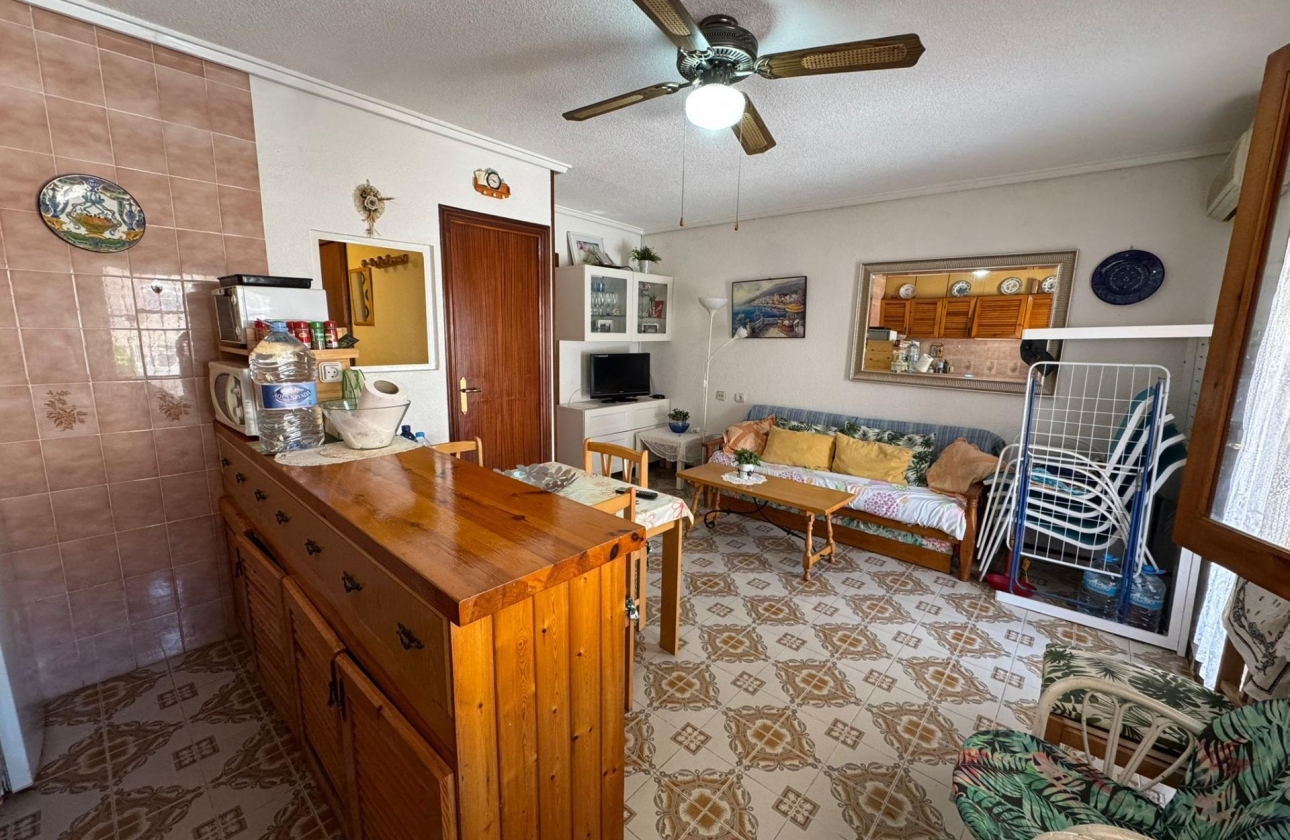 Reventa - Bungalow - Torrevieja - Playa De Los Naufragos