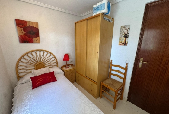 Reventa - Bungalow - Torrevieja - Playa De Los Naufragos