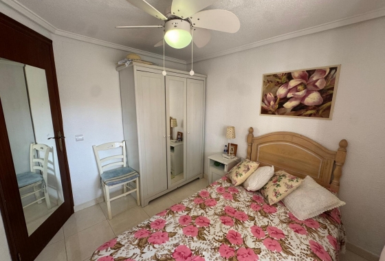 Reventa - Bungalow - Torrevieja - Playa De Los Naufragos