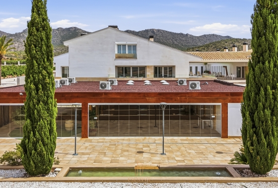 Resale - Villa - Yecla