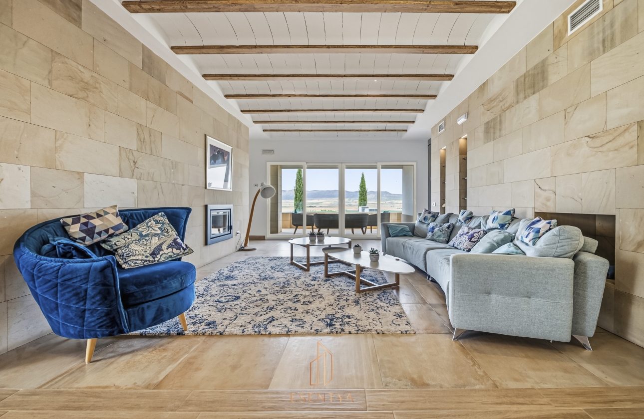 Resale - Villa - Yecla
