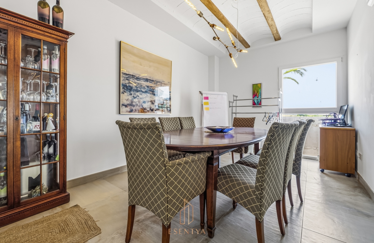 Resale - Villa - Yecla