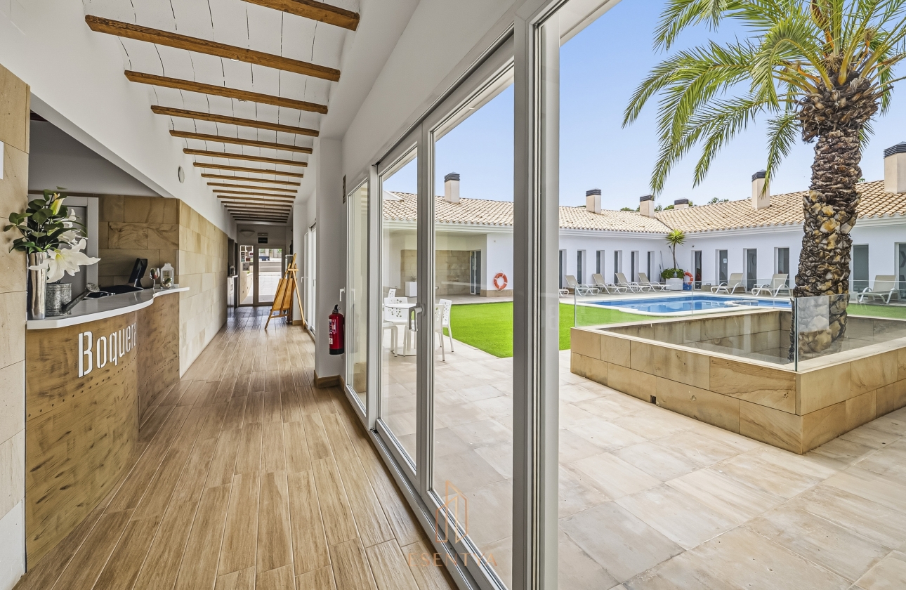 Resale - Villa - Yecla