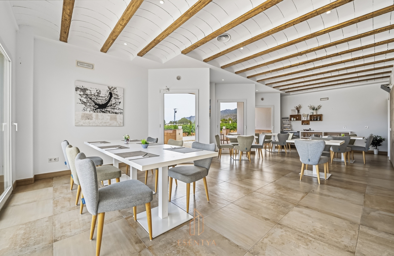 Resale - Villa - Yecla