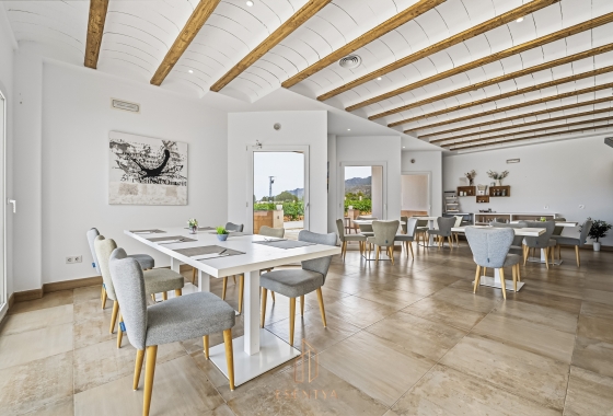 Resale - Villa - Yecla