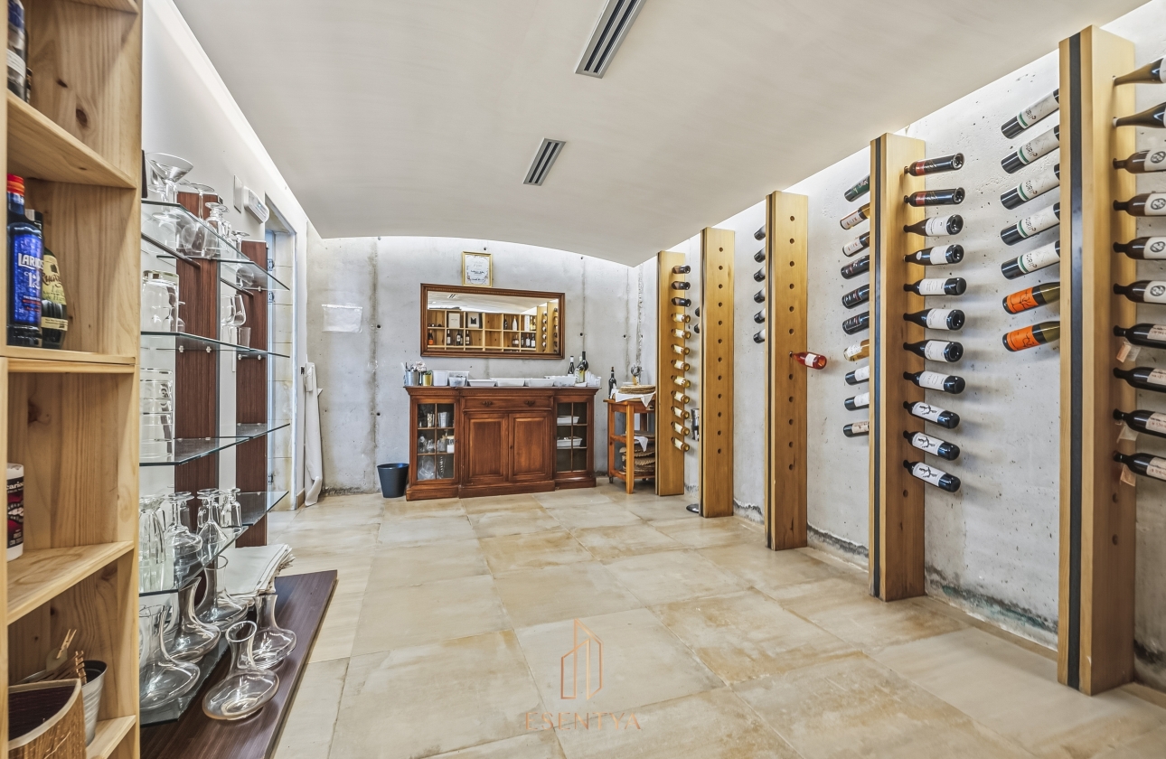 Resale - Villa - Yecla