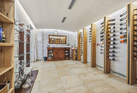 Resale - Villa - Yecla