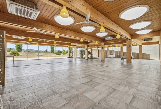 Resale - Villa - Yecla