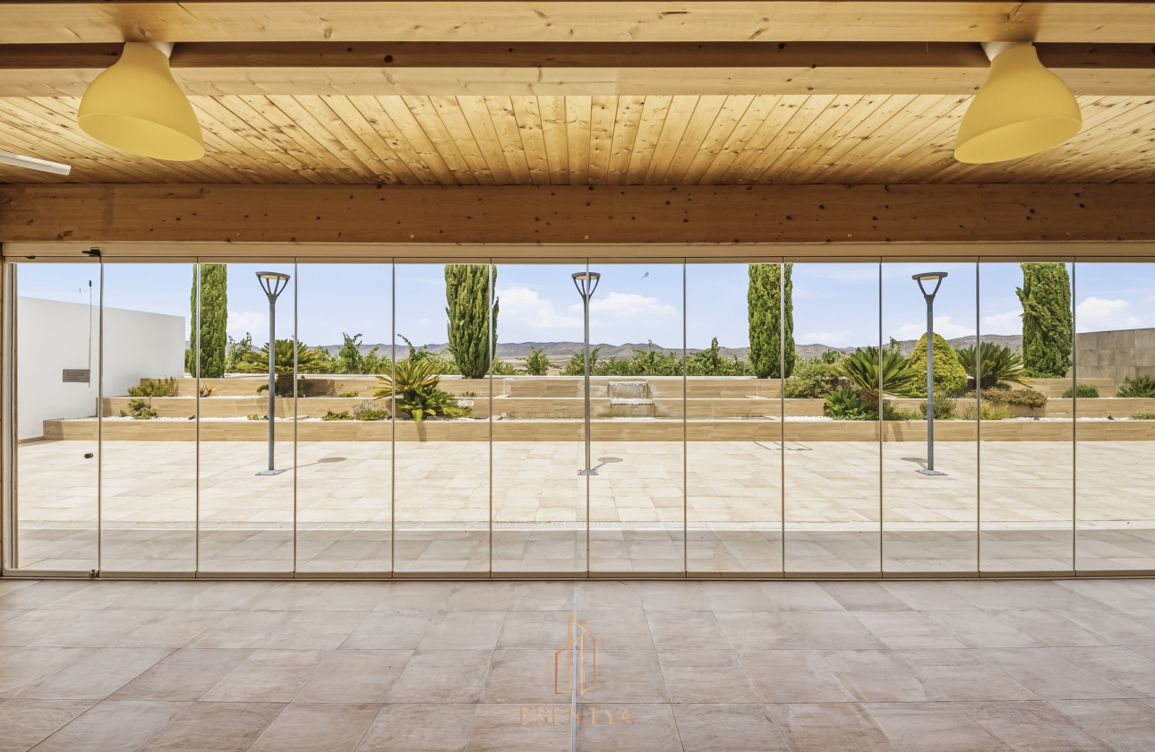 Resale - Villa - Yecla