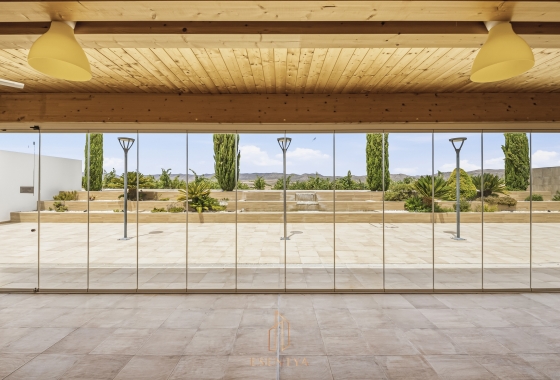 Resale - Villa - Yecla