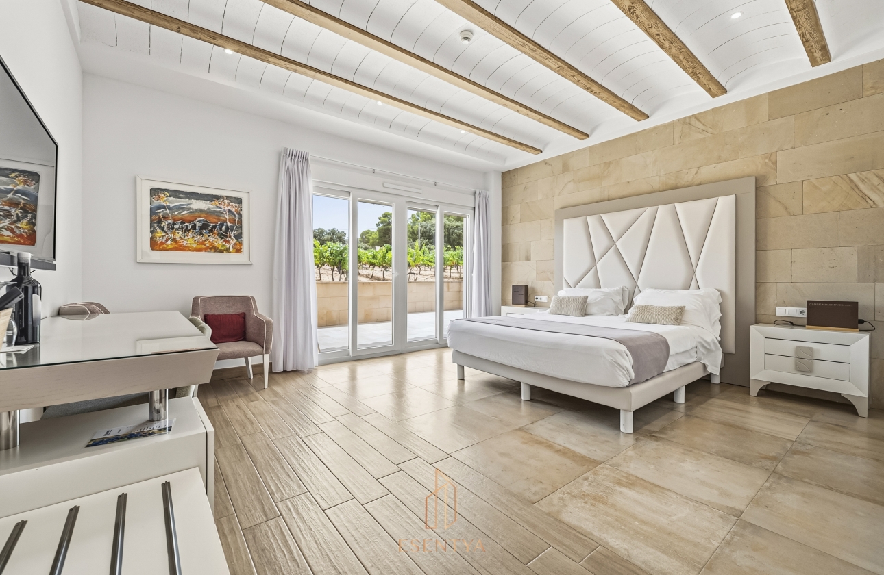Resale - Villa - Yecla