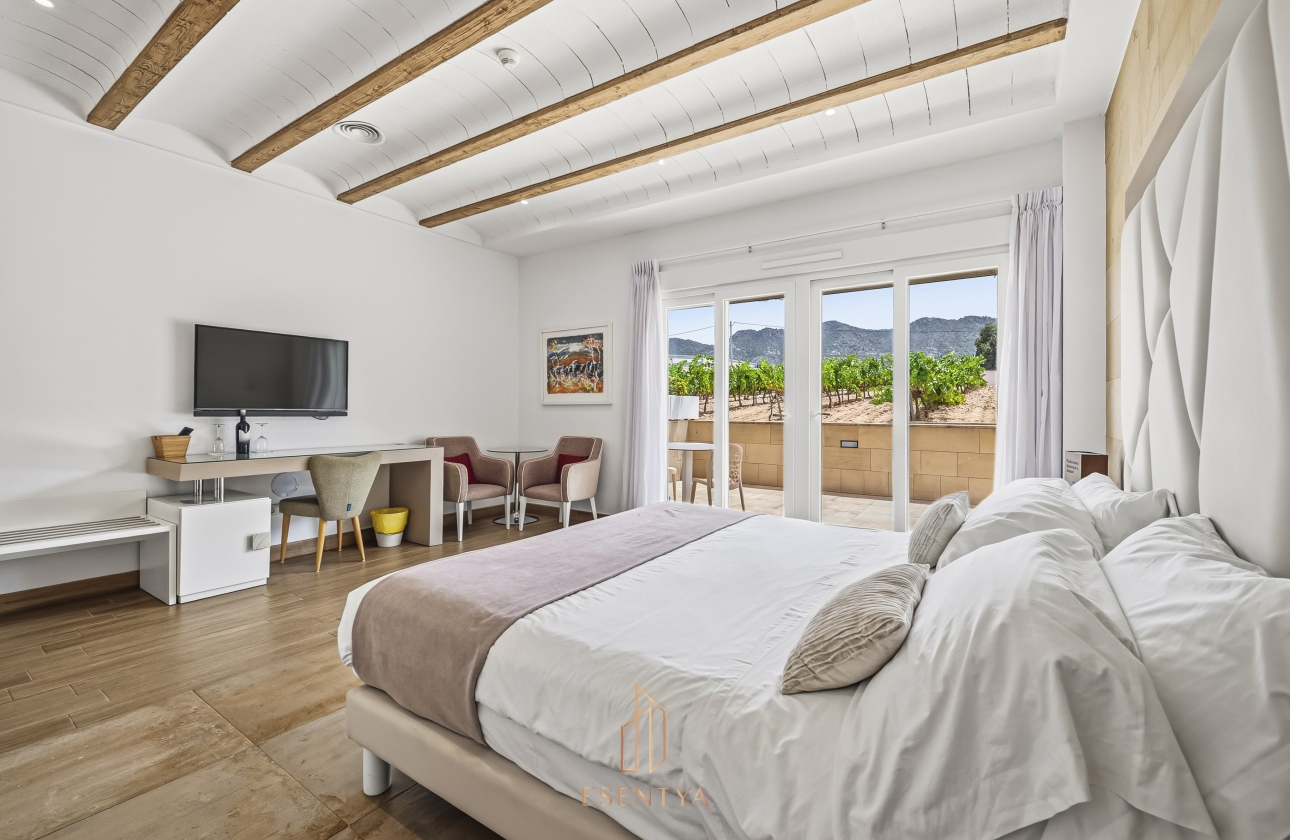 Resale - Villa - Yecla