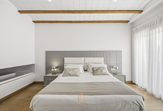 Resale - Villa - Yecla