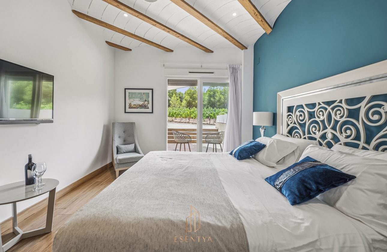 Resale - Villa - Yecla