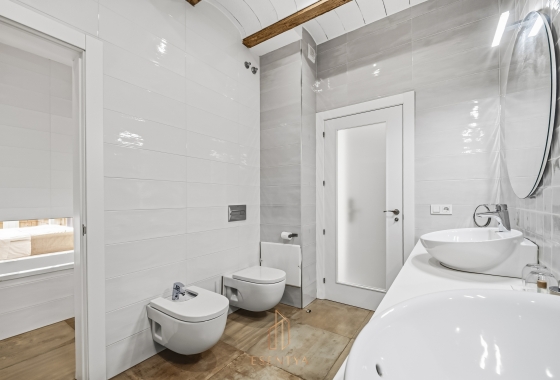 Resale - Villa - Yecla