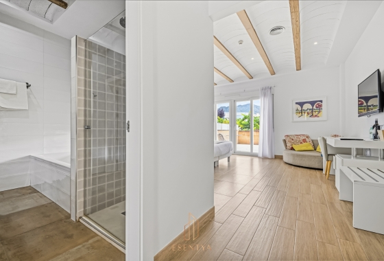 Resale - Villa - Yecla