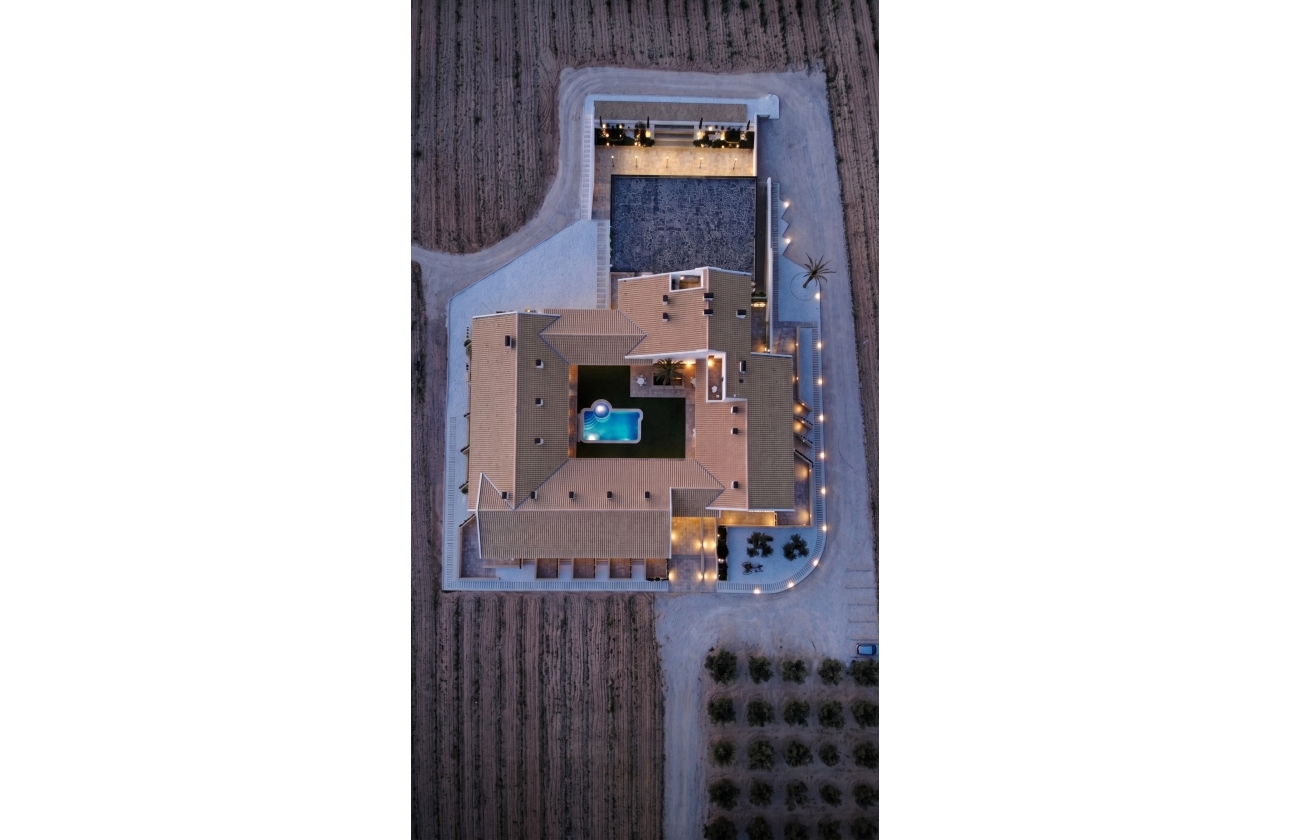 Resale - Villa - Yecla