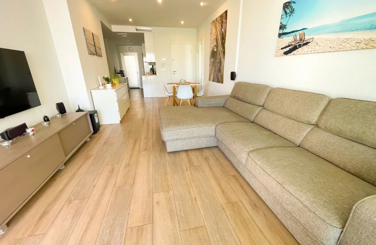Resale - Apartment - Orihuela Costa