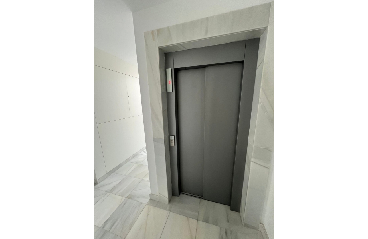 Resale - Apartment - Orihuela Costa