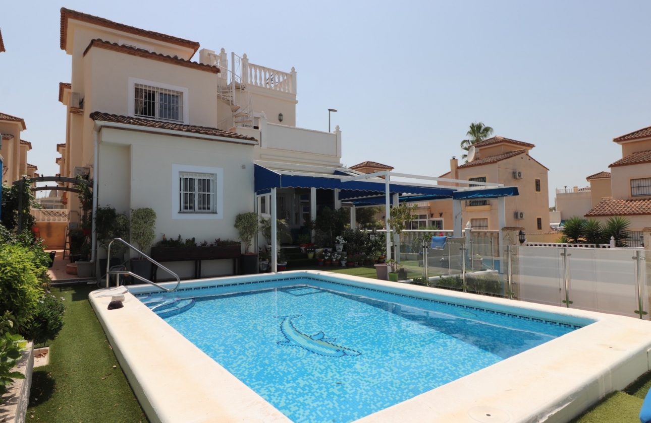 Rynek wtórny - Villa - Algorfa - Montebello